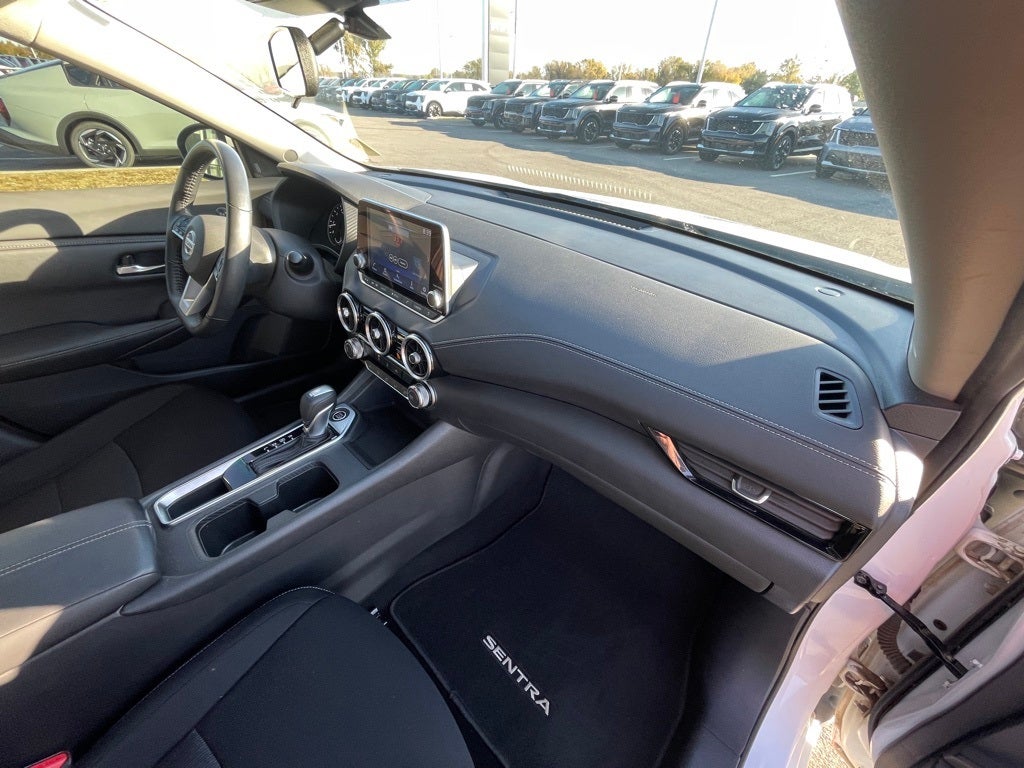 2022 Nissan Sentra SV ONE OWNER / CLEAN CARFAX