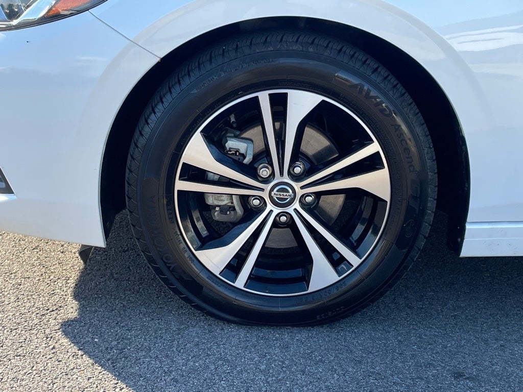 2022 Nissan Sentra SV ONE OWNER / CLEAN CARFAX