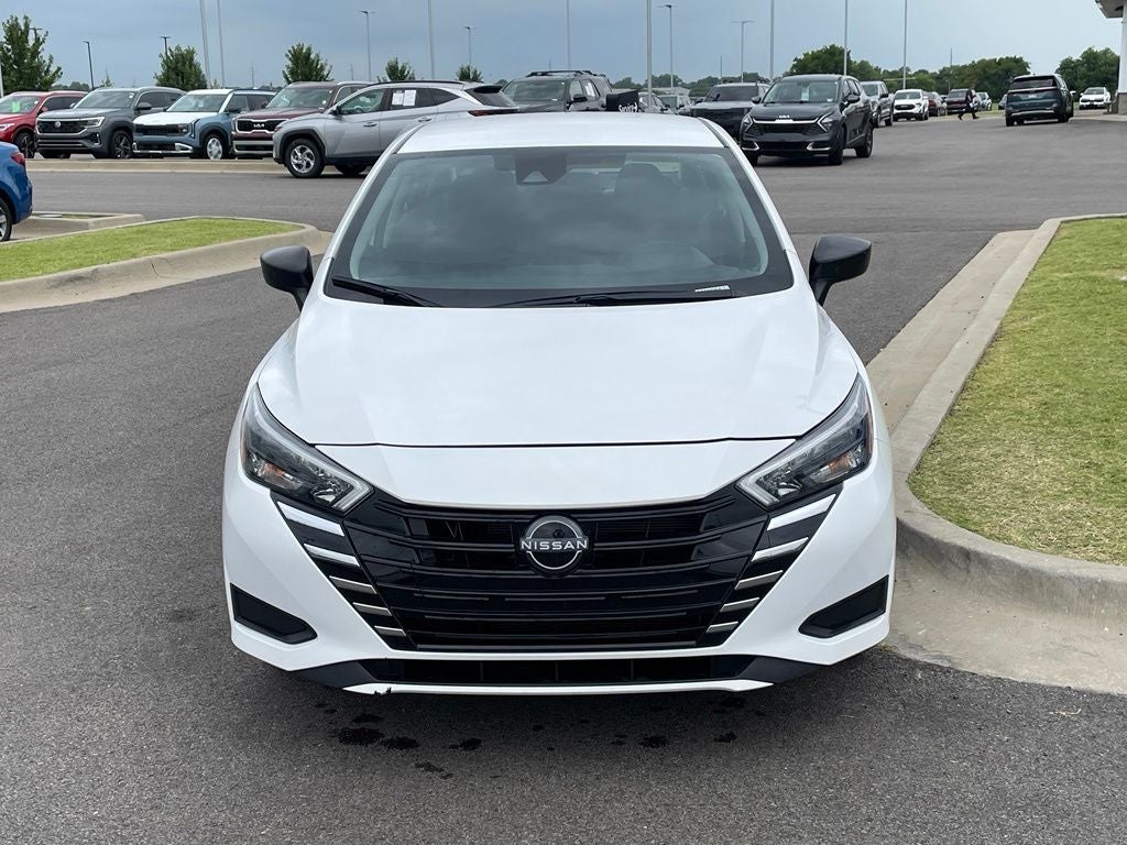 2025 Nissan Versa 1.6 S