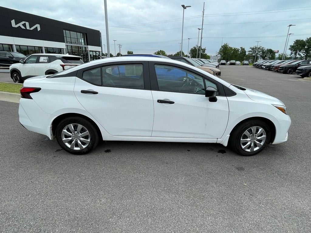 2025 Nissan Versa 1.6 S