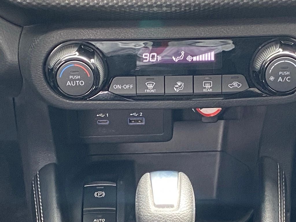 2021 Nissan Kicks SV BLIND SPOT / BACK UP CAM