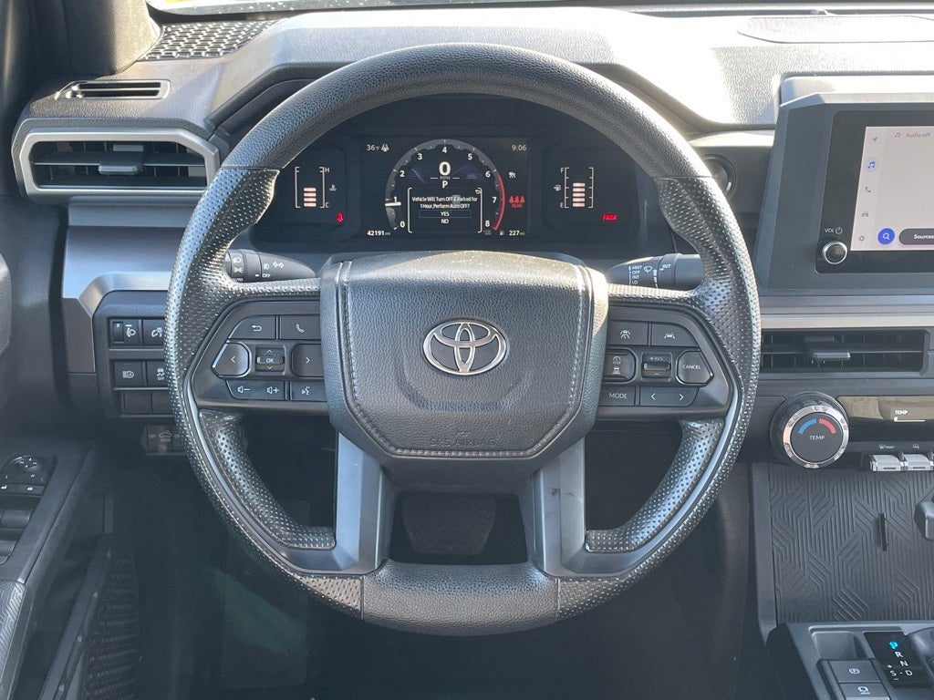 2024 Toyota Tacoma SR5 RWD / ONE OWNER / CLEAN CARFAX