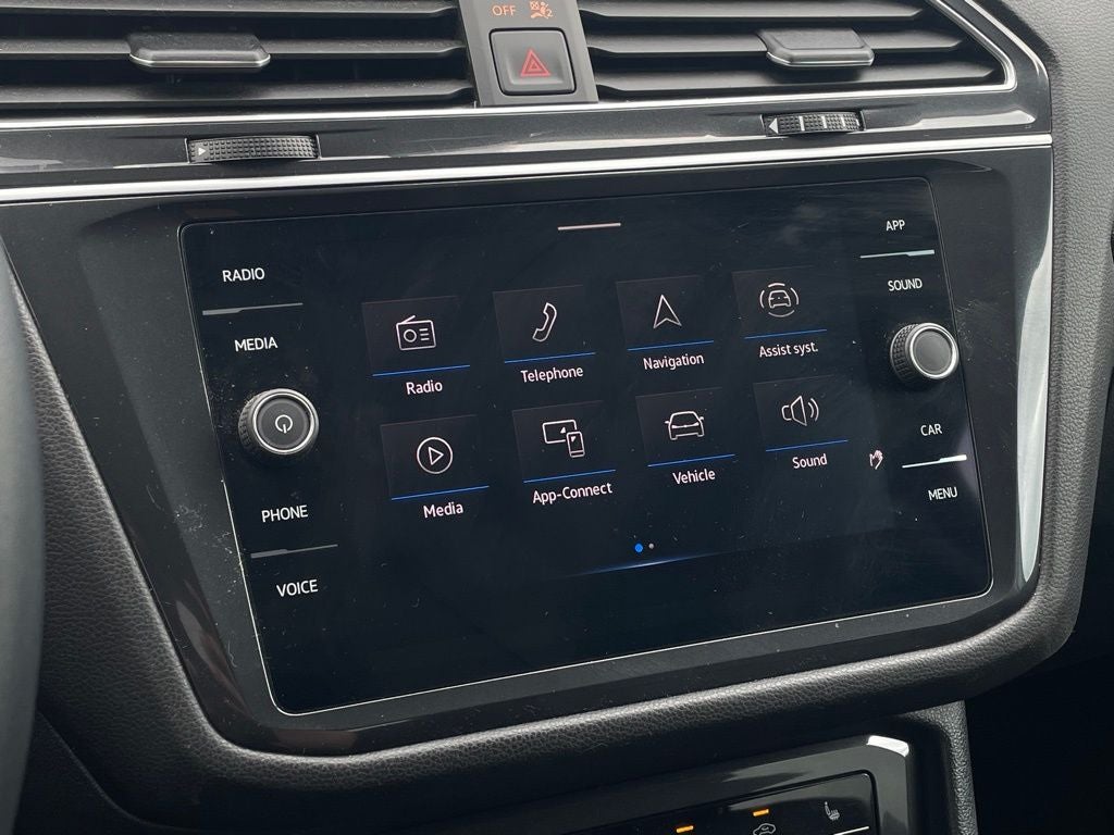 2024 Volkswagen Tiguan 2.0T SE