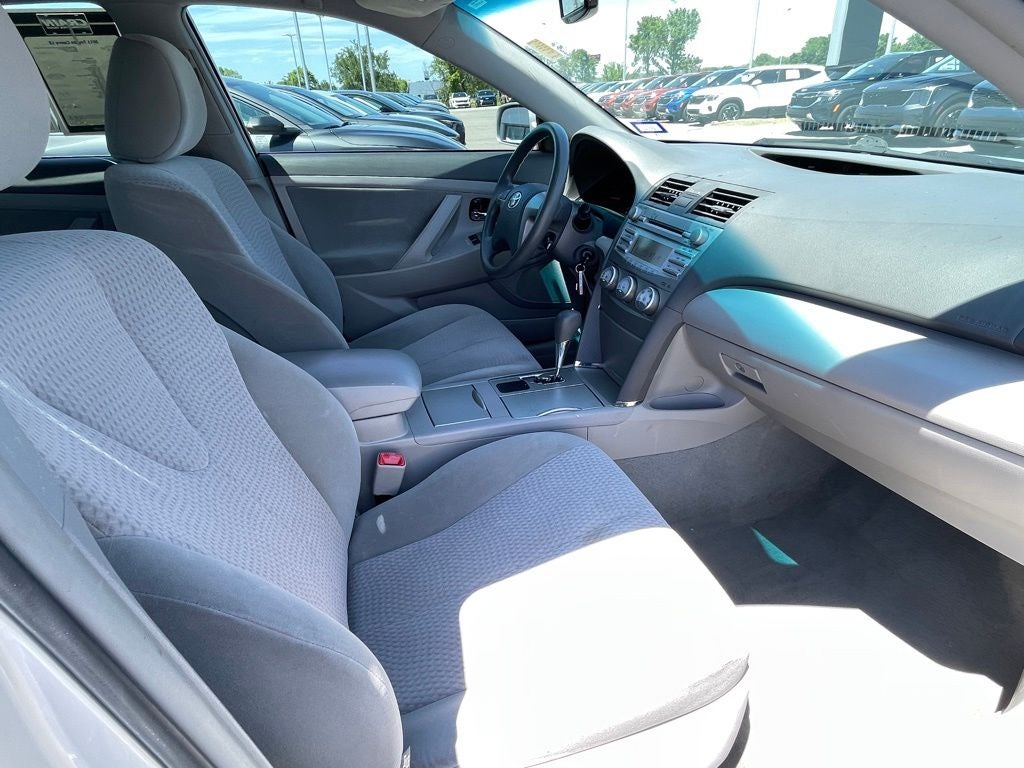 2011 Toyota Camry LE LOW PAYMENTS