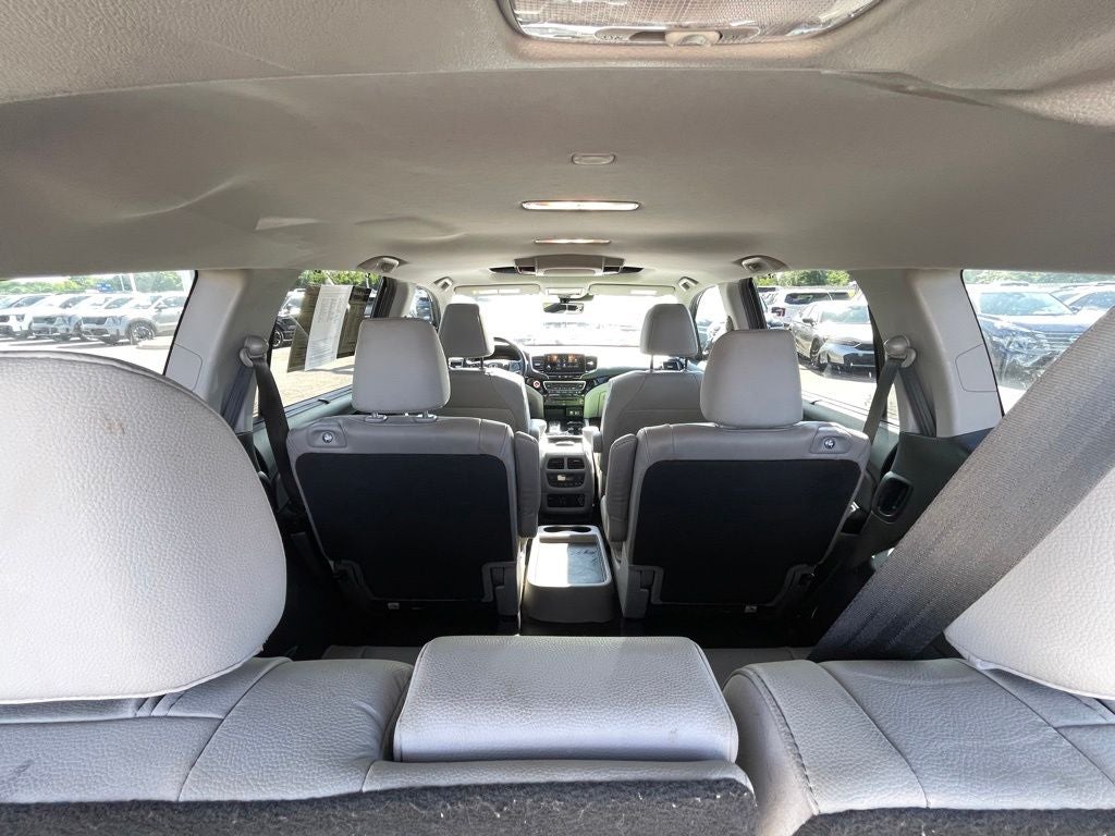 2021 Honda Pilot Touring 7 Passenger / 3RD ROW