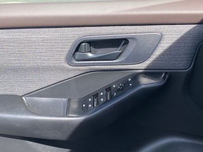 2023 Nissan Rogue S ONE OWNER / AWD