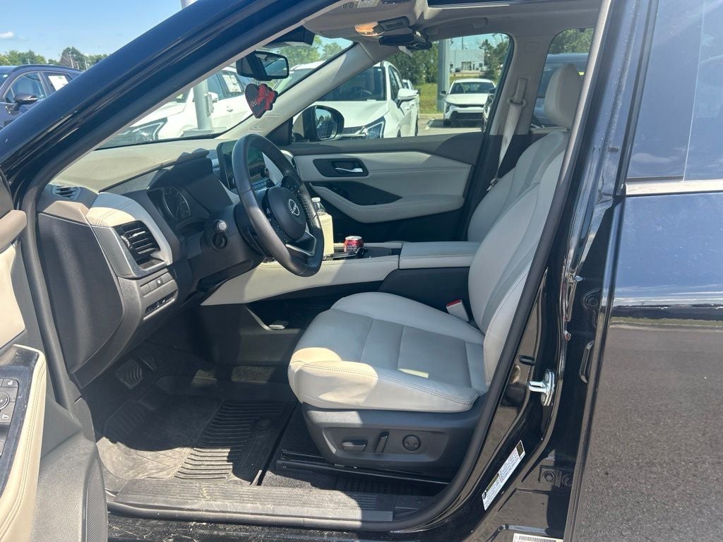 2023 Nissan Rogue SL HEATED SEATS / BOSE AUDIO / ONE OWNER