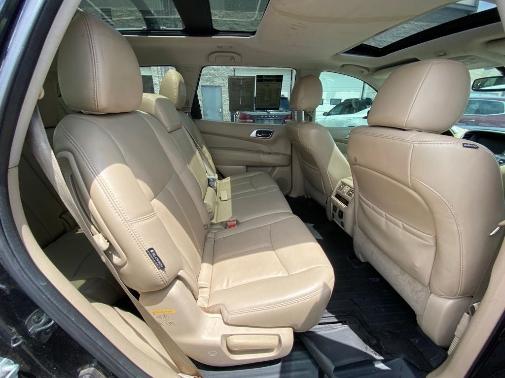 2018 Nissan Pathfinder SL MOONROOF / HEATED SEATS / NAV