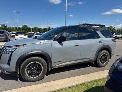 2026 Nissan Pathfinder Rock Creek 4X4 / HEATED SEATS / ONE OWNER
