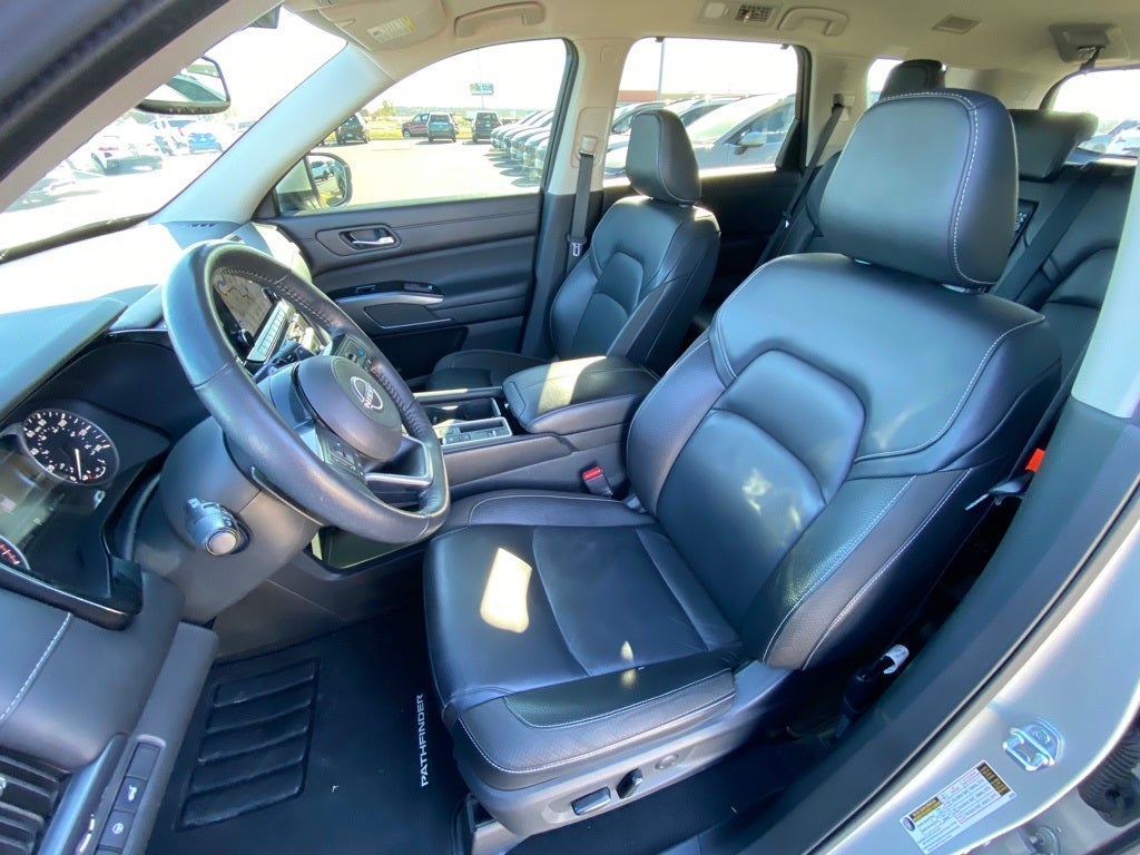 2022 Nissan Pathfinder SL 3RD ROW / HEATED SEATS / NAV