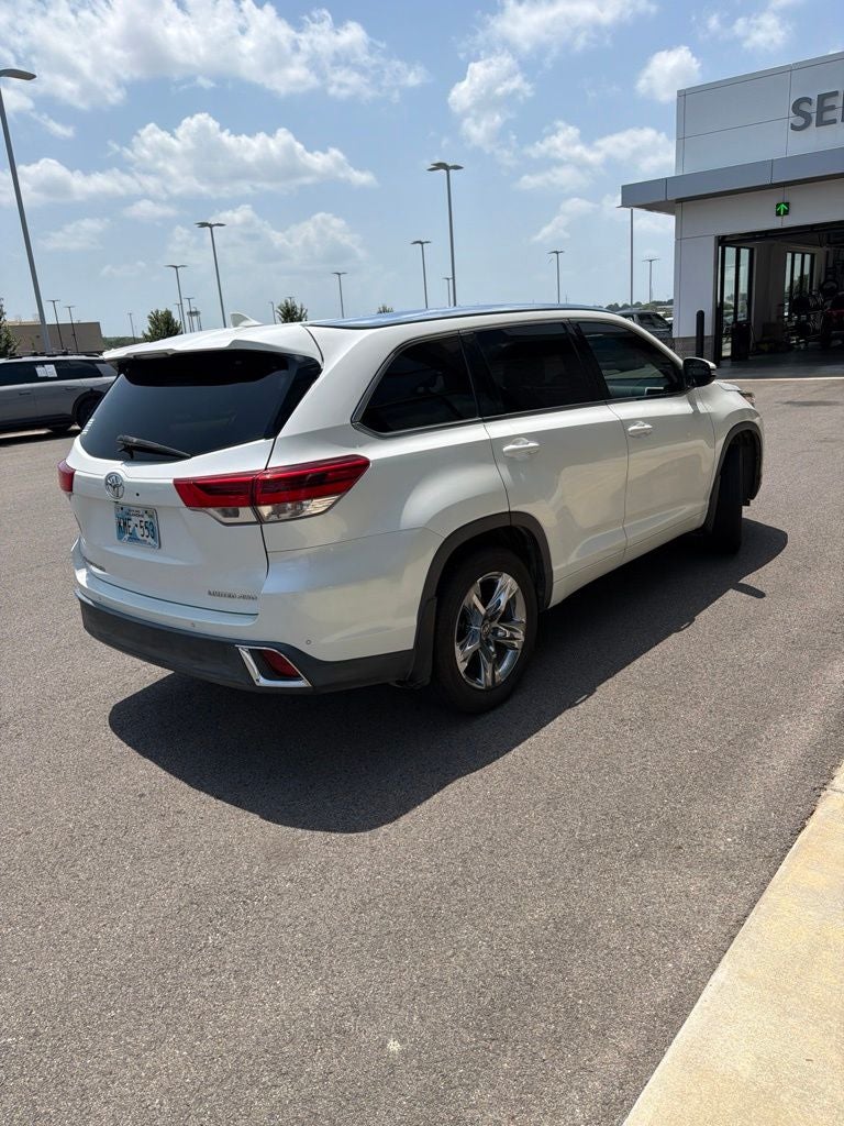 2018 Toyota Highlander Limited Platinum