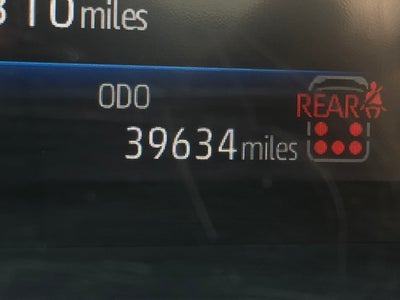 2024 Toyota Highlander LE SUNROOF / CAPT CHAIRS / 3RD ROW