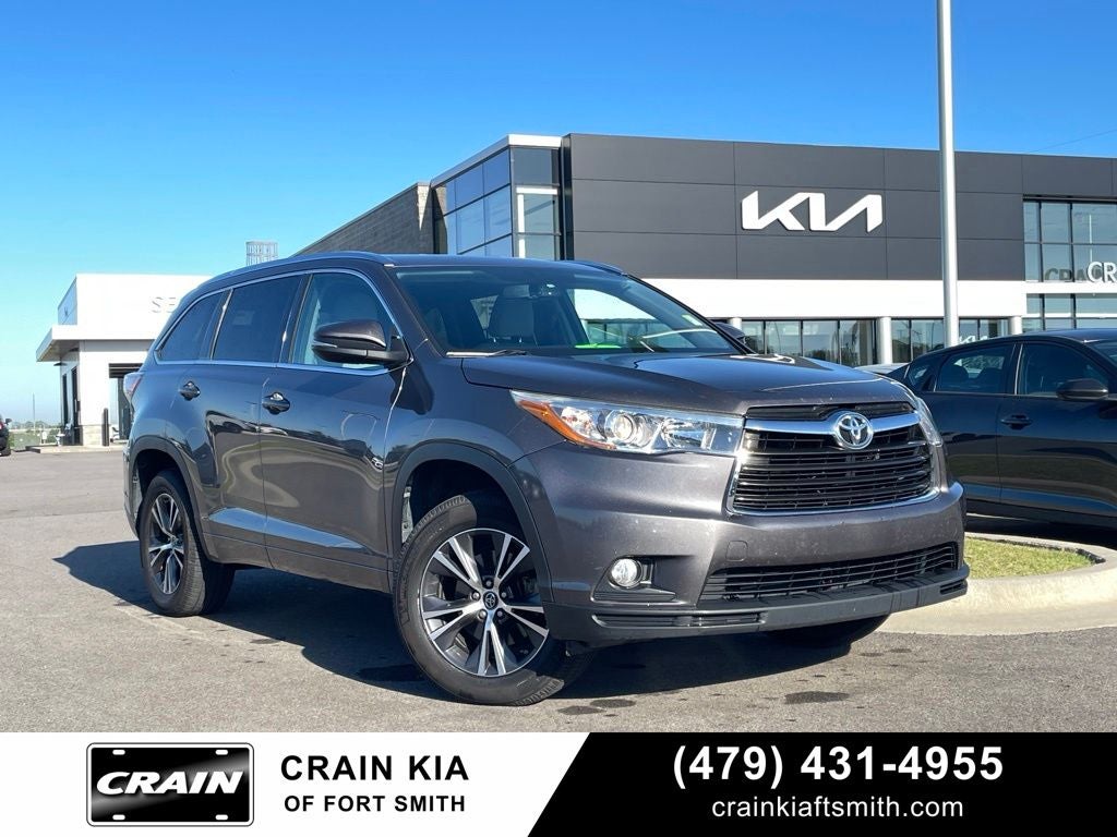 2016 Toyota Highlander XLE V6's photo