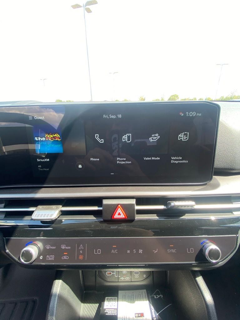 2027 Kia Sportage EX
