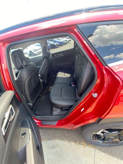 2027 Kia Sportage EX