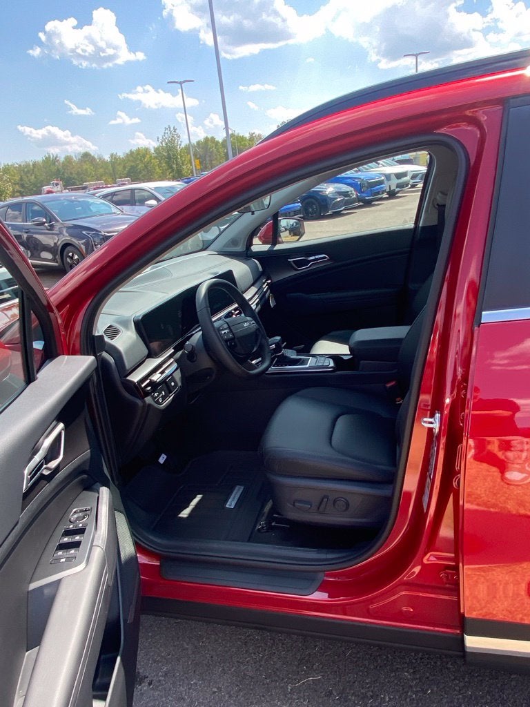 2027 Kia Sportage EX