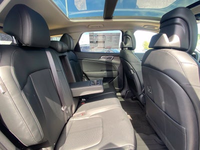 2027 Kia Sportage EX