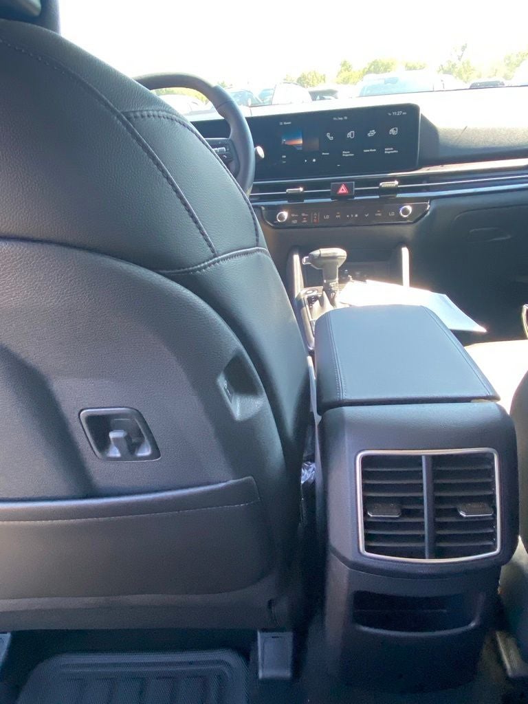 2027 Kia Sportage EX