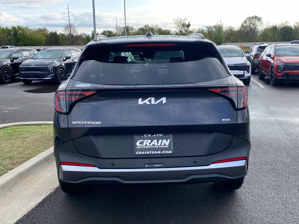 2027 Kia Sportage EX