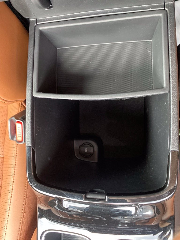 2024 Kia Telluride SX-Prestige X-Line HEATED AND COOLED SEATS / LEATHER / DUAL MOONROOF