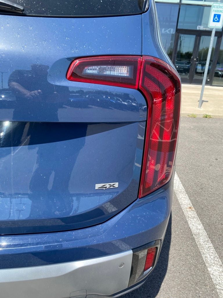 2023 Kia Telluride S