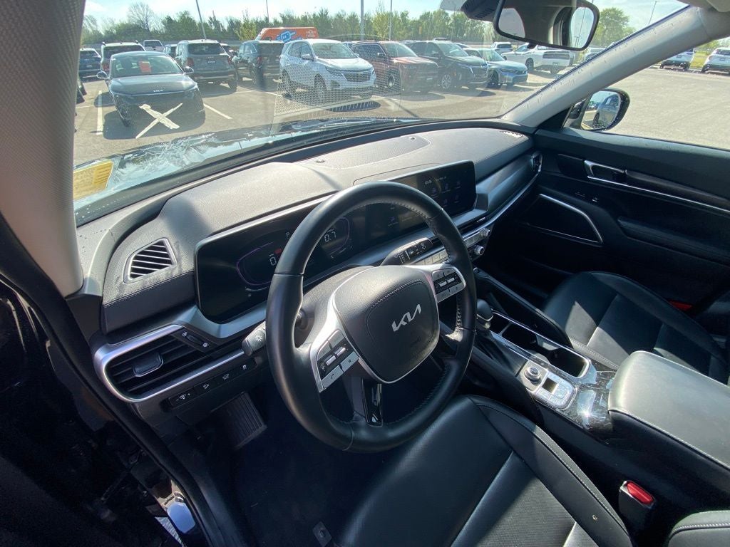 2025 Kia Telluride S AWD / HEATED SEATS / LEATHER