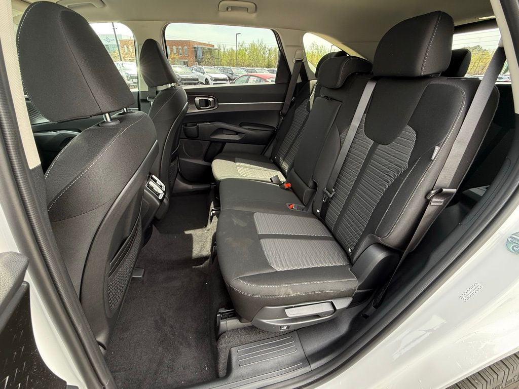 2026 Kia Sorento LX