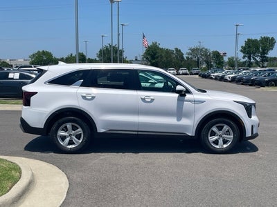 2025 Kia Sorento LX
