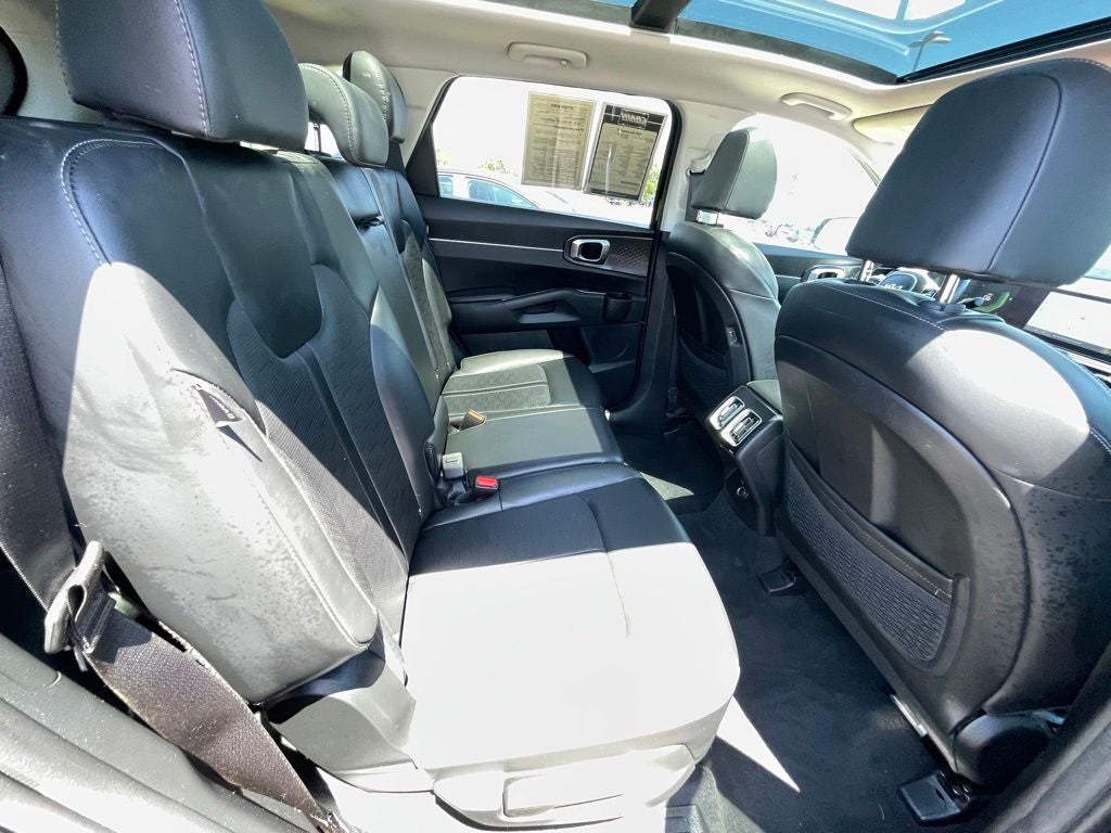 2025 Kia Sorento S MOONROOF / LEATHER / HEATED SEATS