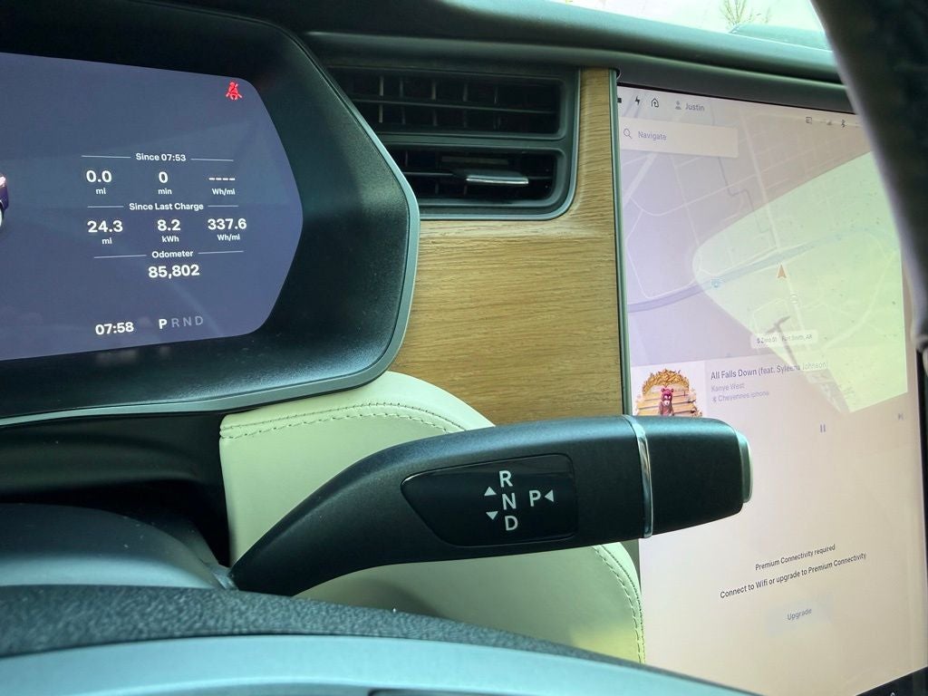 2020 Tesla Model X Long Range AWD / CLEAN CARFAX / HEATED SEATS