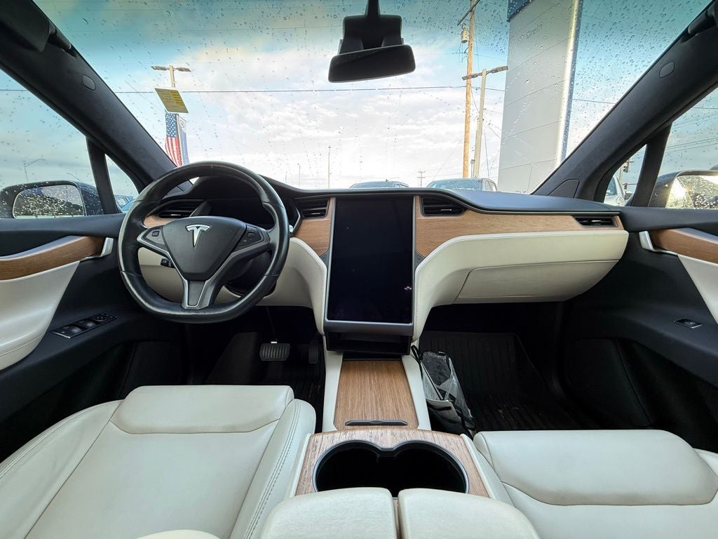 2020 Tesla Model X Long Range AWD / CLEAN CARFAX / HEATED SEATS