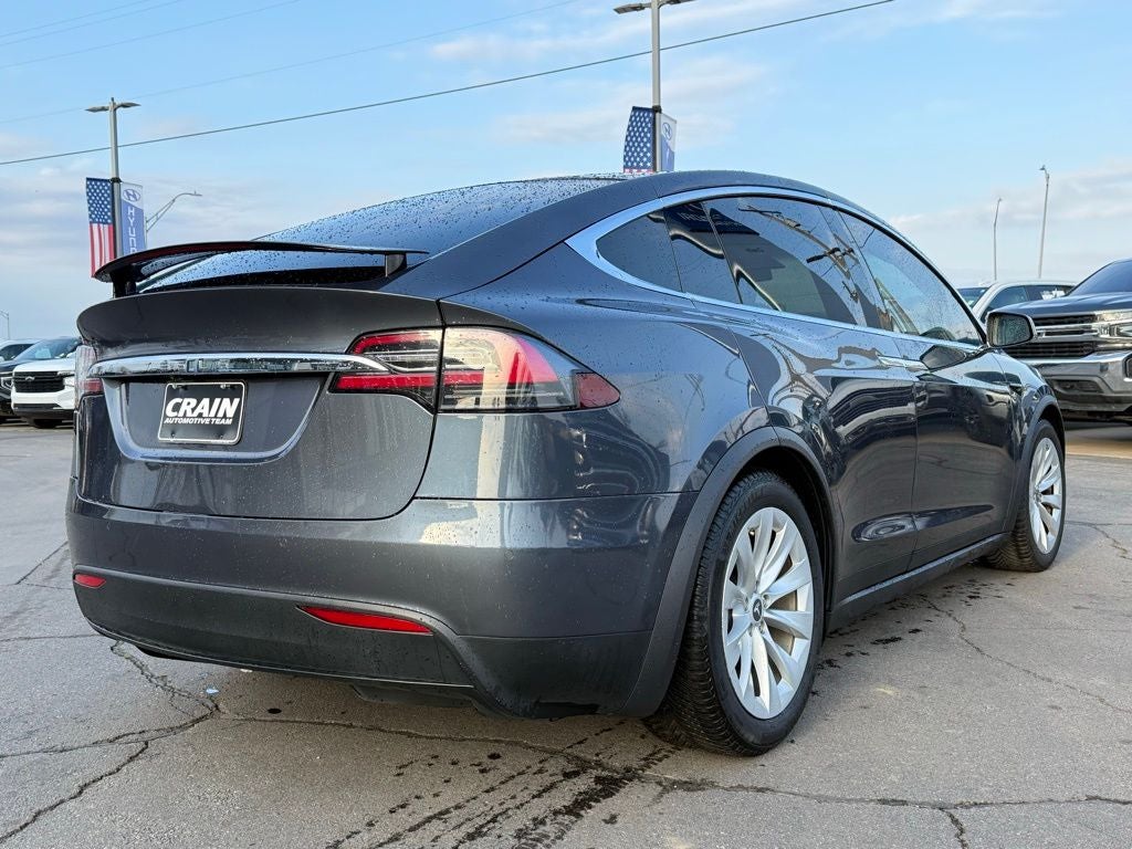 2020 Tesla Model X Long Range AWD / CLEAN CARFAX / HEATED SEATS