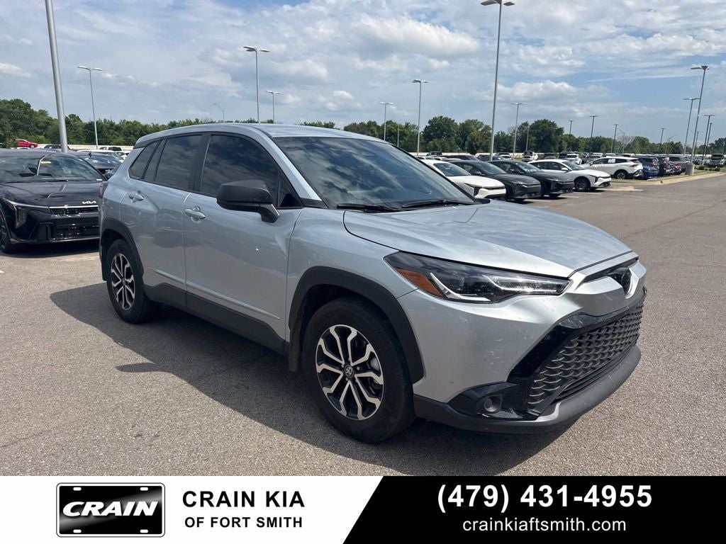 2025 Toyota Corolla Cross Hybrid SE AWD / HEATED SEATS / MOONROOF