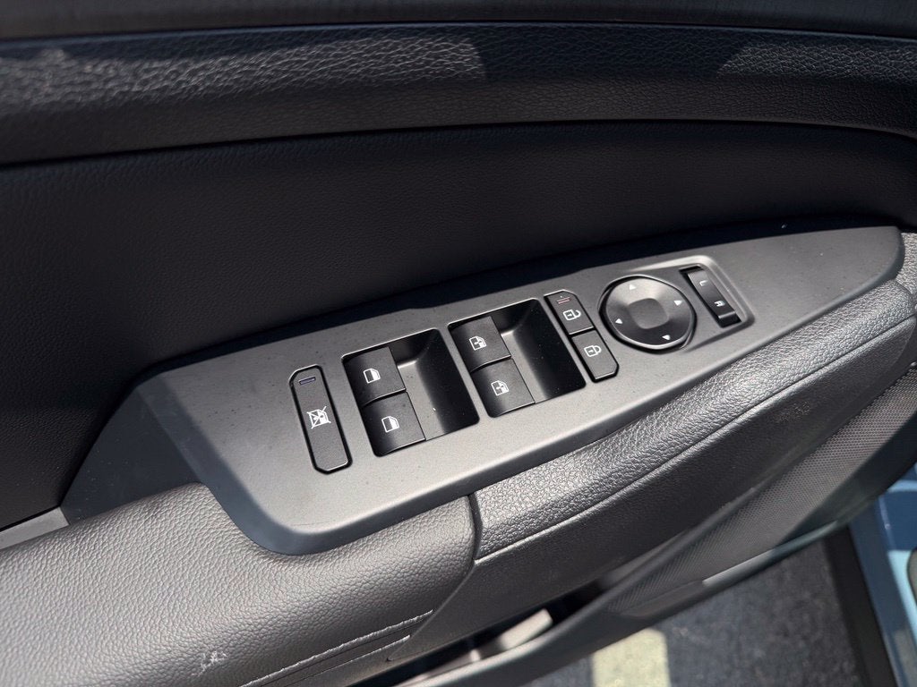 2027 Kia Sportage Hybrid X-Line