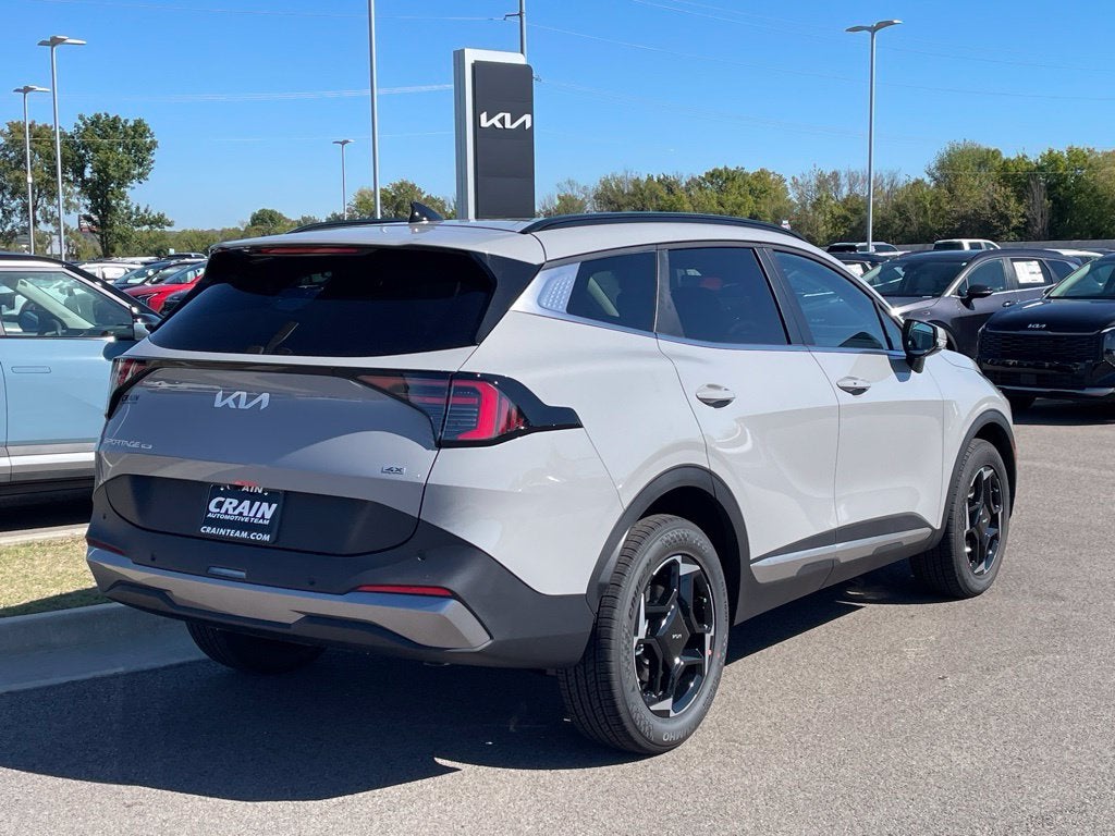 2027 Kia Sportage Hybrid EX