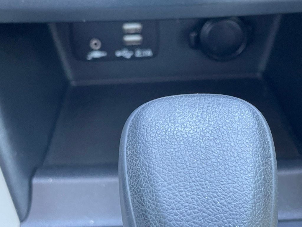 2021 Subaru Forester Base AWD / LOW MILES