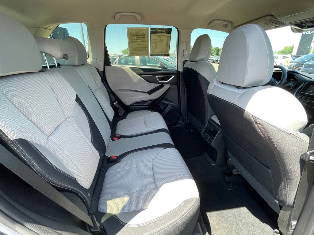 2021 Subaru Forester Base AWD / LOW MILES