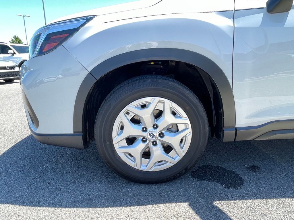 2021 Subaru Forester Base AWD / LOW MILES