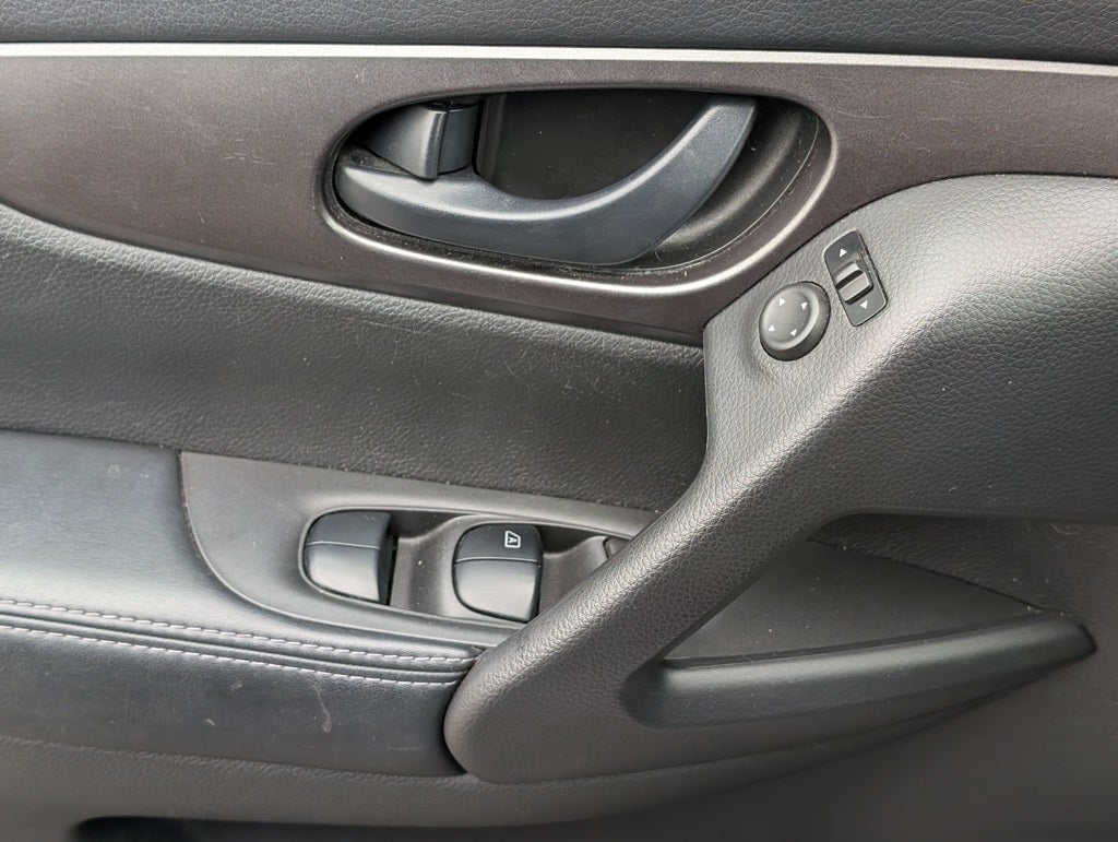 2019 Nissan Rogue Sport S CLEAN CARFAX