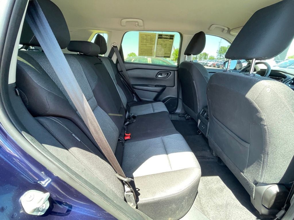 2025 Nissan Rogue SV ONE OWNER / CLEAN CARFAX