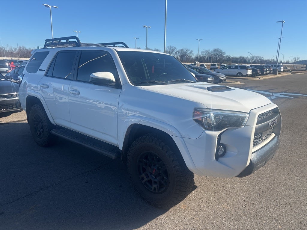 2020 Toyota 4Runner TRD Pro 4X4 / HEATED SEATS / MOONROOF