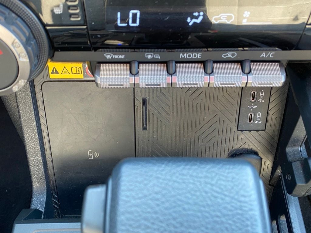 2025 Toyota 4Runner TRD SPORT / 4X4 / ONE OWNER