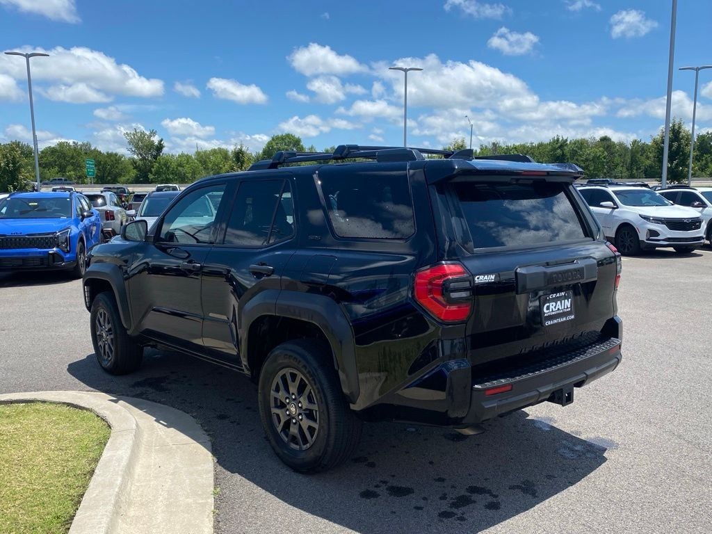 2025 Toyota 4Runner SR5 4X4 / ONE OWNER
