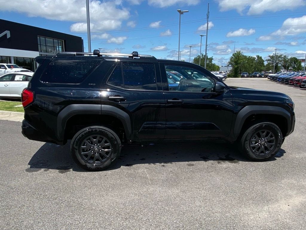 2025 Toyota 4Runner SR5 4X4 / ONE OWNER