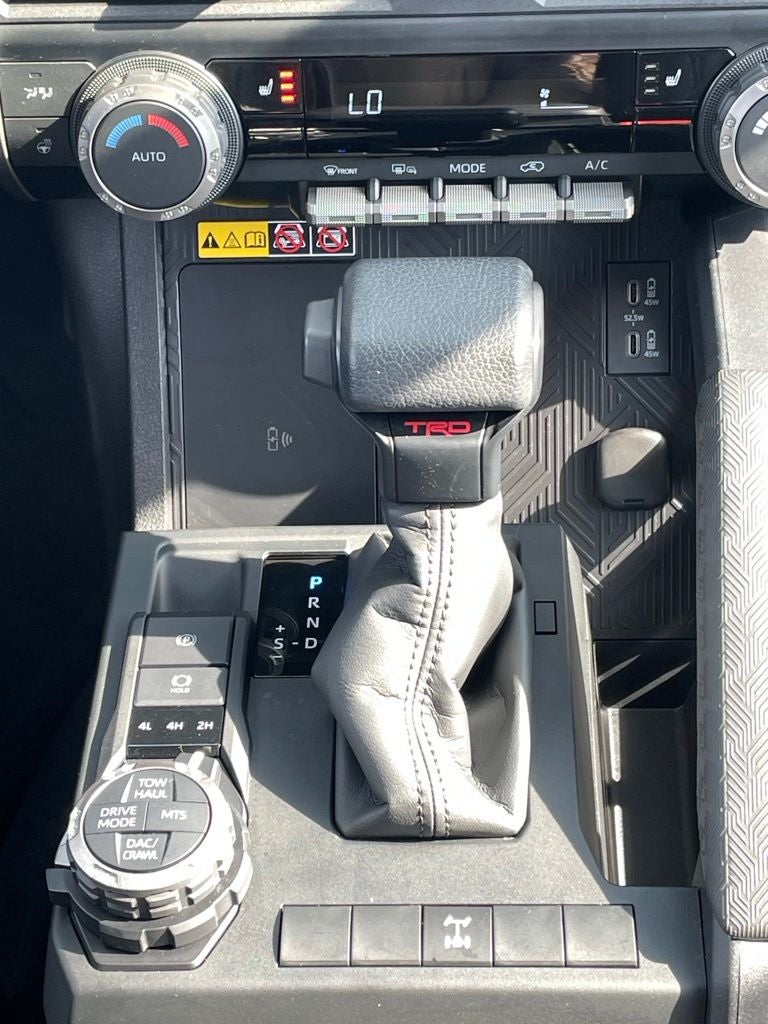2025 Toyota 4Runner i-FORCE MAX Hybrid TRD Off Road / ONE OWNER / 4X4
