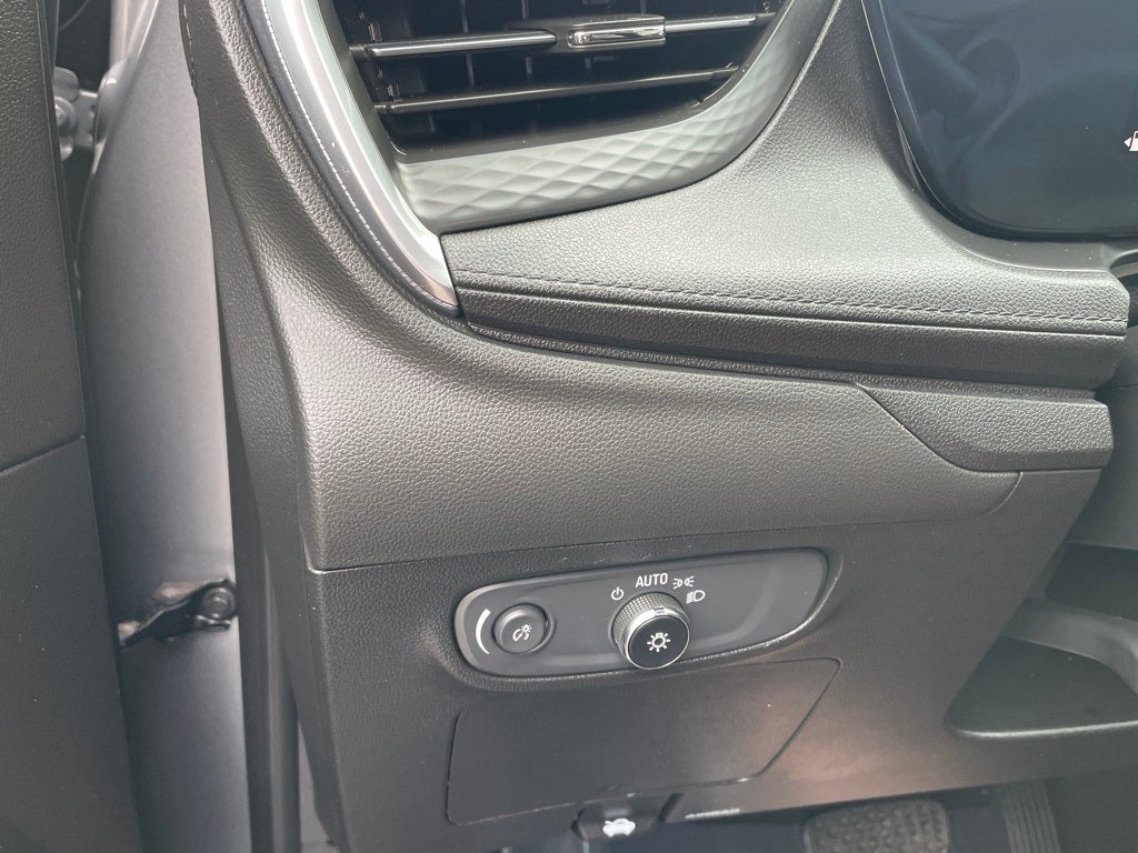 2024 Buick Encore GX Preferred HEATED SEATS / ONE OWNER