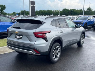2025 Chevrolet Trax LT