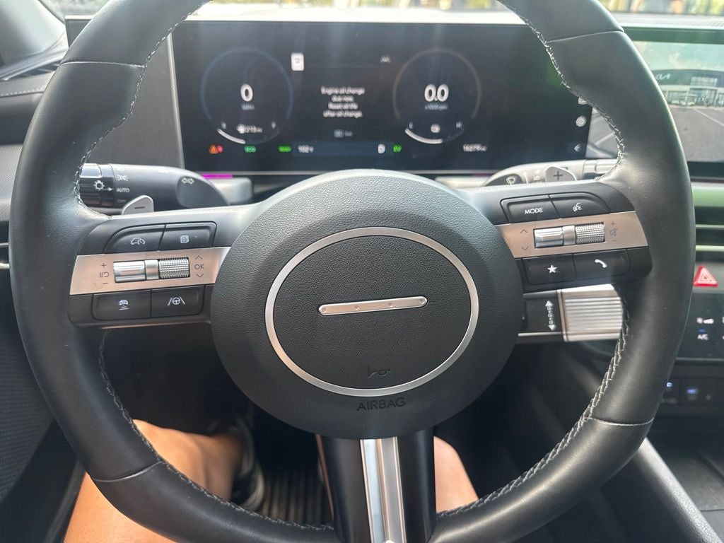 2025 Hyundai Sonata Hybrid Limited MOONROOF / NAV / ONE OWNER / HEATED SEATS