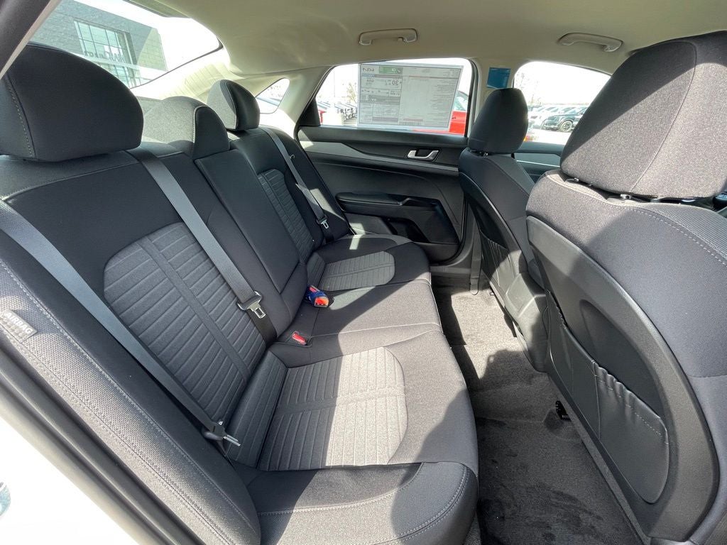 2026 Kia K5 LXS