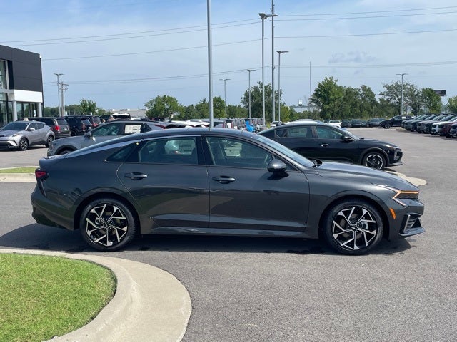 2025 Kia K5 EX
